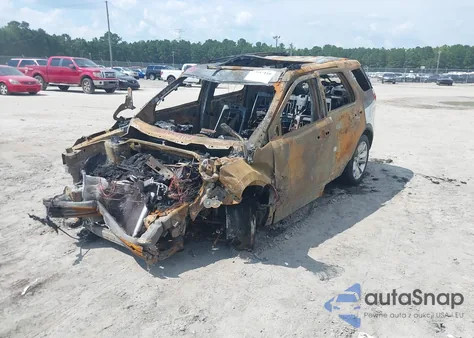 2013 Ford Explorer Xlt z USA, uszkodzony, nr VIN 1FM5K7D83DGC77727